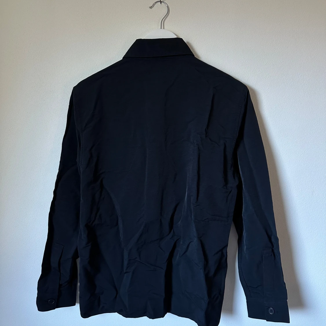 Svart overshirt från H&M, strl 46 - 1