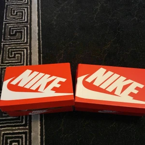 Nike 270c - Helt nya oanvända köpte i fel storlek så säljer dom för att få tillbacks lite av pengarna strlk 41 