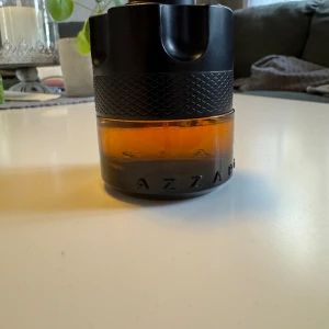 Azzaro The Most Wanted Parfum - Azzaro TMW Parfum 47/50ml Varm och söt doft perfekt nu när det är kallt. 🪵🍦🫚