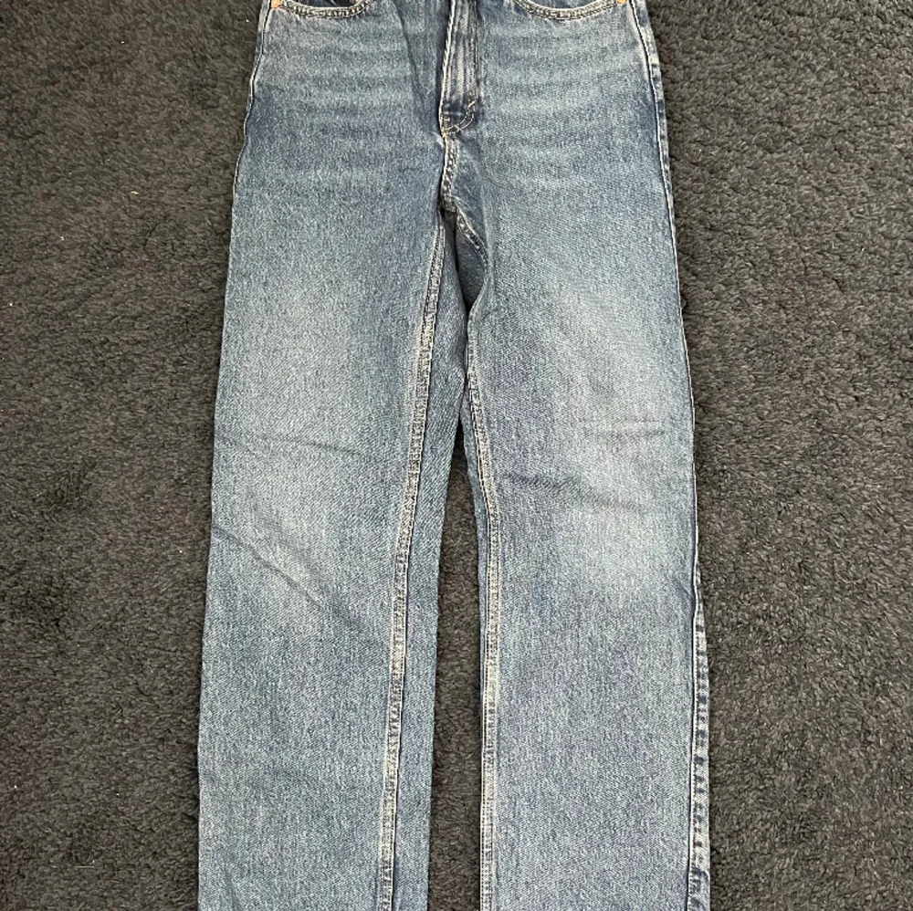 Weekday jeans i fint skick!. Jeans & Byxor.