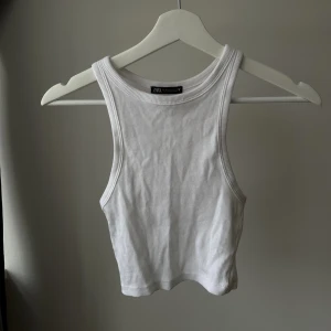 Linne från Zara - Perfekt vitt basic linne från Zara🤍