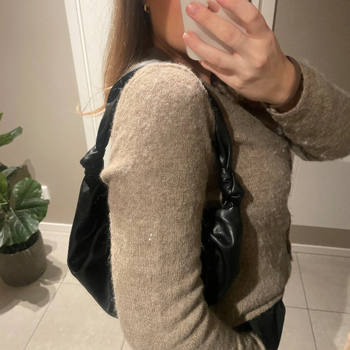 Handväska Gina Tricot  - 91