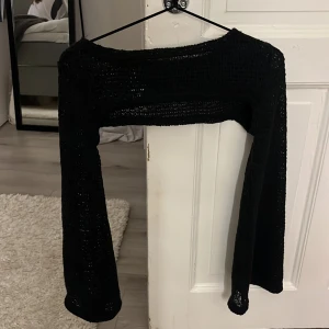 Axeltröja - Fin tröja ifrån newyorker! Tyvärr ingen lapp kvar! Knappt använd!!