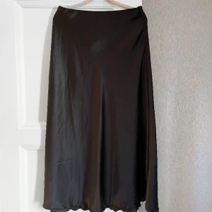 Satinkjol  - Använd fåtal gånger 