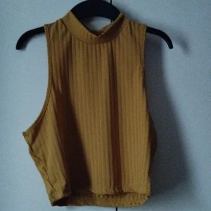 Topp - Ny oanvänd topp