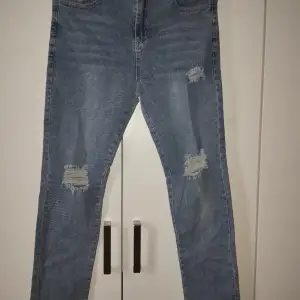 Ny oanvänd dam jeans 