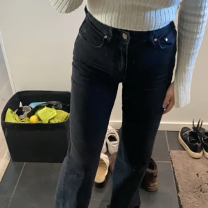 Jeans från Stradivarius - Enbart provade, saknar prislapp💗