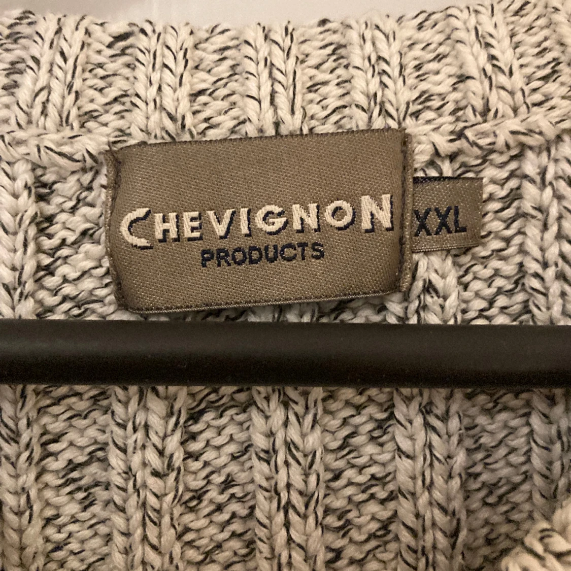 Chevignon stylish jumper - 90