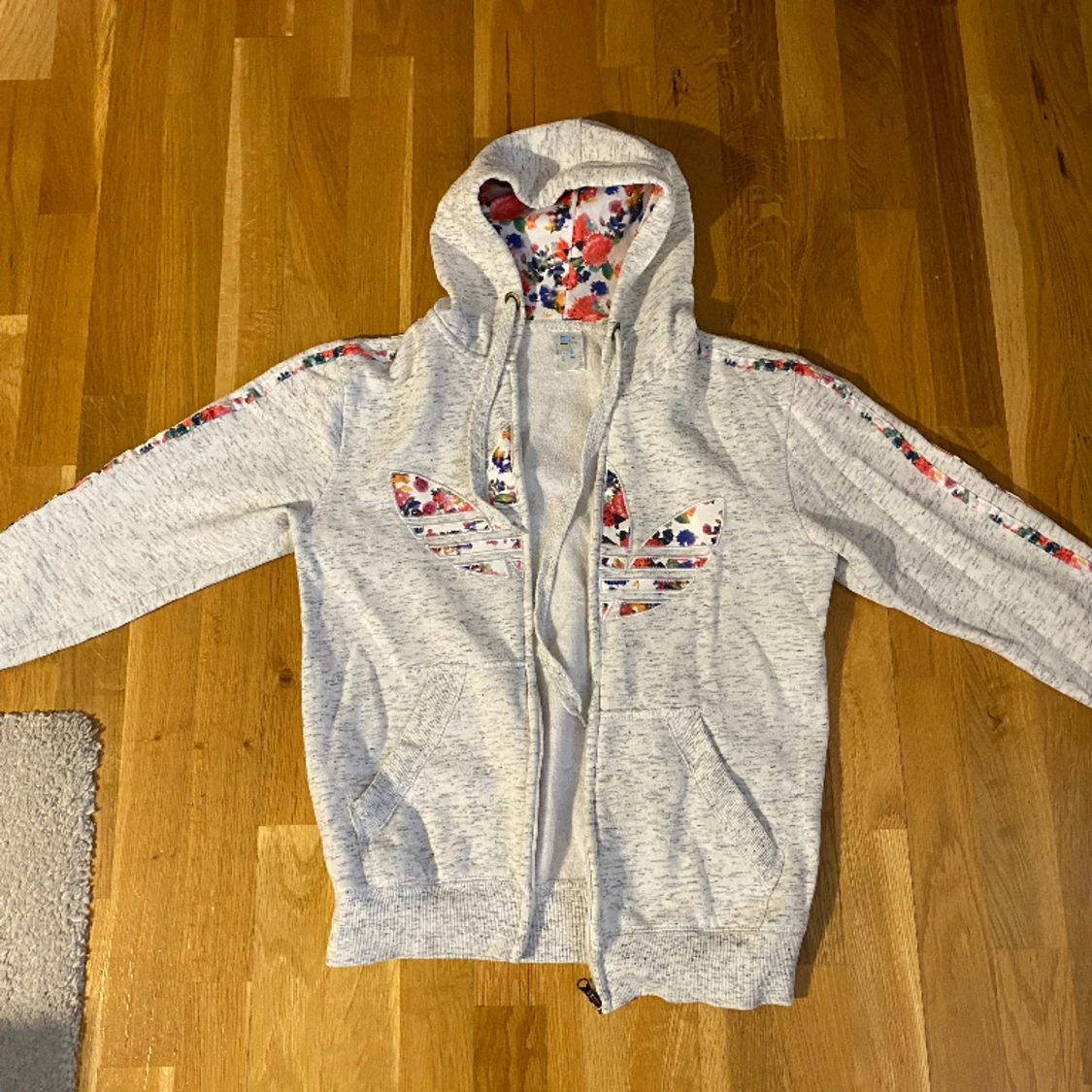 Adidas kofta / sweatshirt