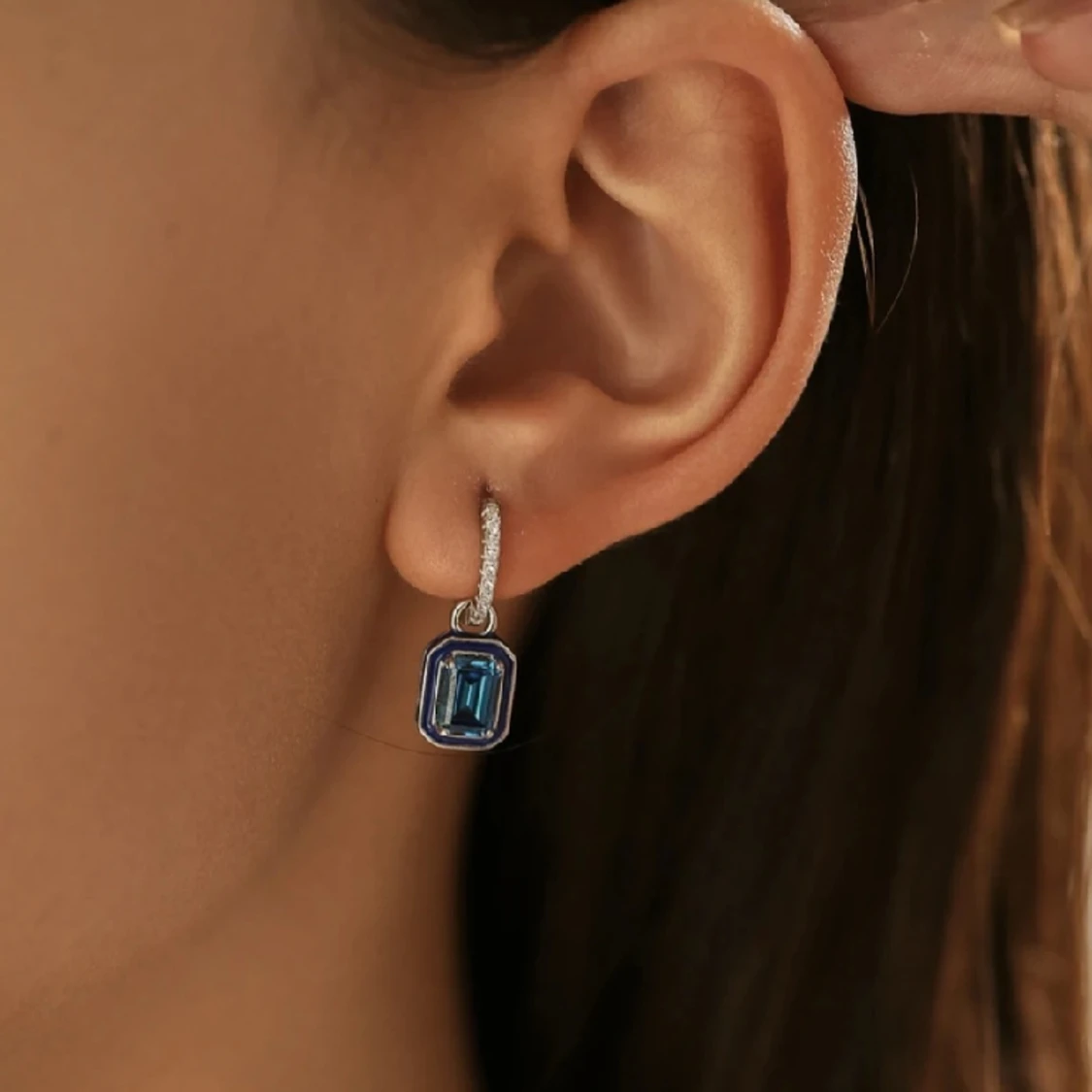 Sterling silver 925 örhängen med kubisk (BLÅ)zirkonia  - 91