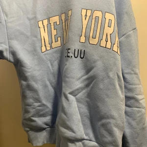 Sweatshirt - Nästan aldrig använt
