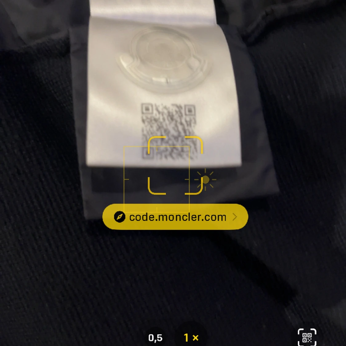 Moncler Cardigan - 91