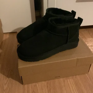 Uggs - Uggs köpta förra året helt nya men inte använda då de inte passade