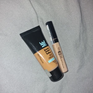 Smink - Nytt och oanvänt🫶🏼 Blev fel färg därmed säljs de, pris är för båda tillsammans