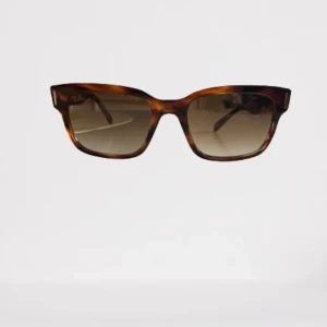 Ray-Ban Jeffrey - Säljer mina splitternya Ray-Bans då jag köpte fel. KANONPRIS