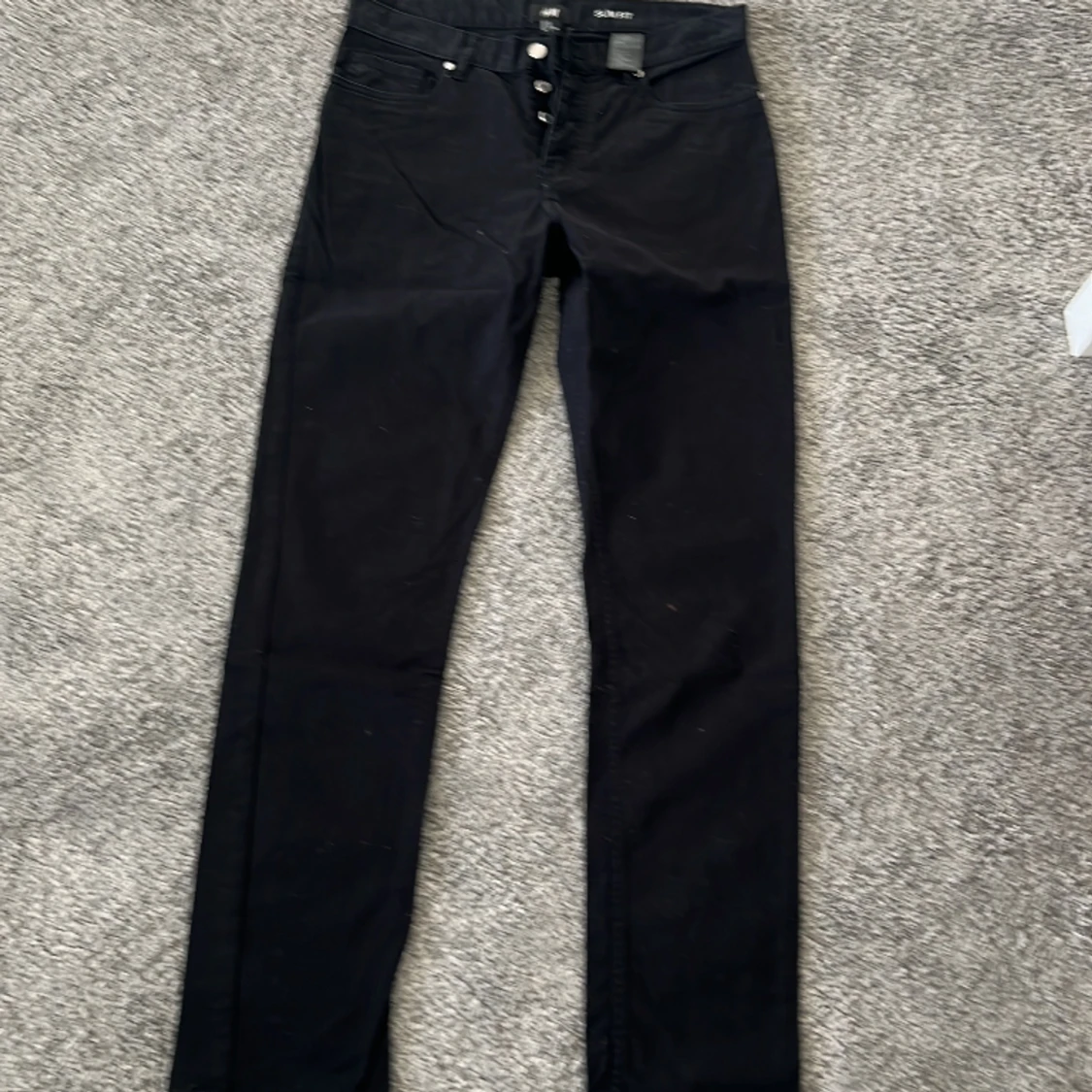 Svarta jeans
