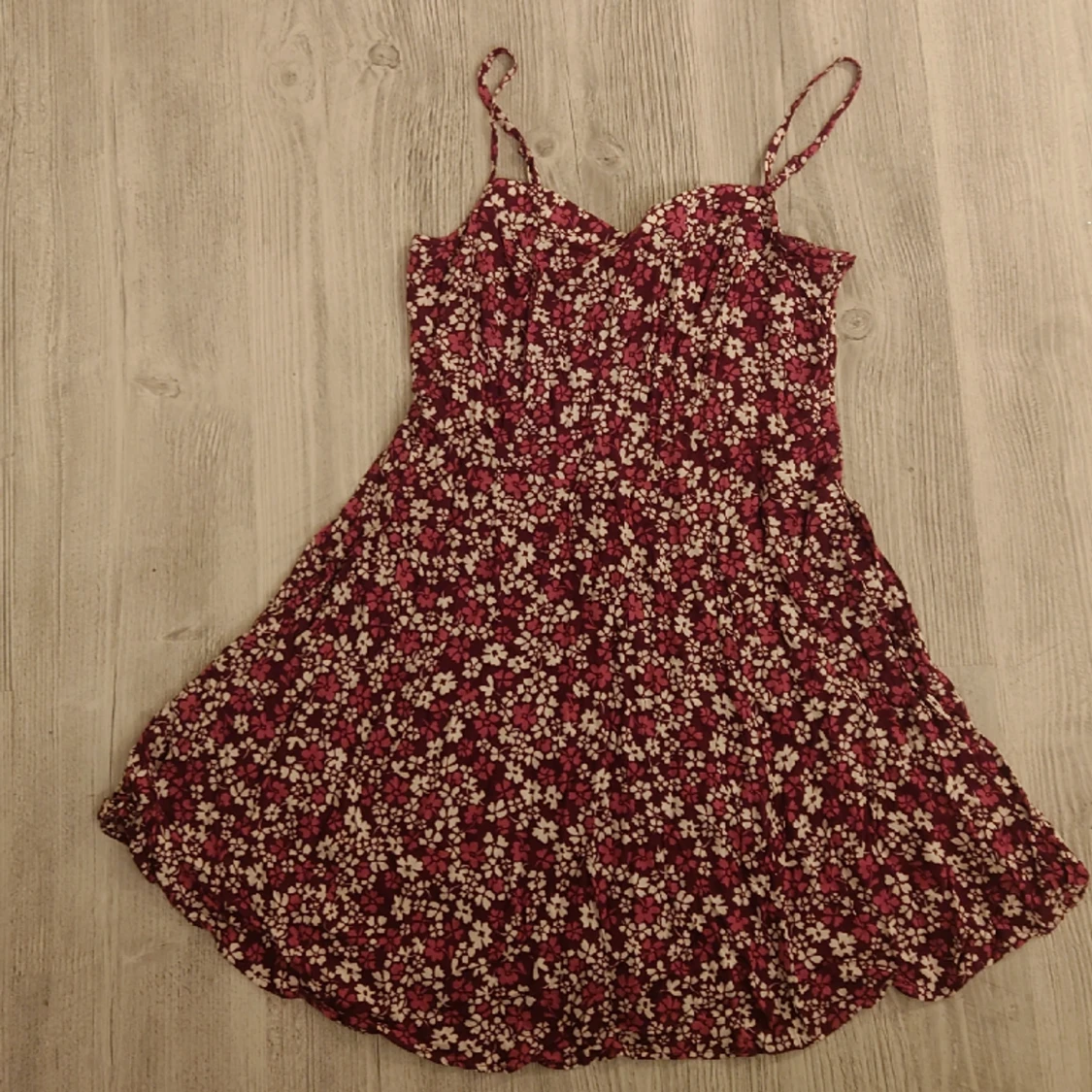 Lilla blommig klänning 