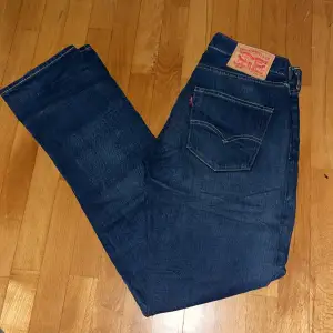 Levi’s jeans 501 Bra skick