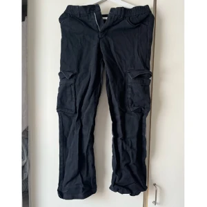 Jeans  - Bara testat 