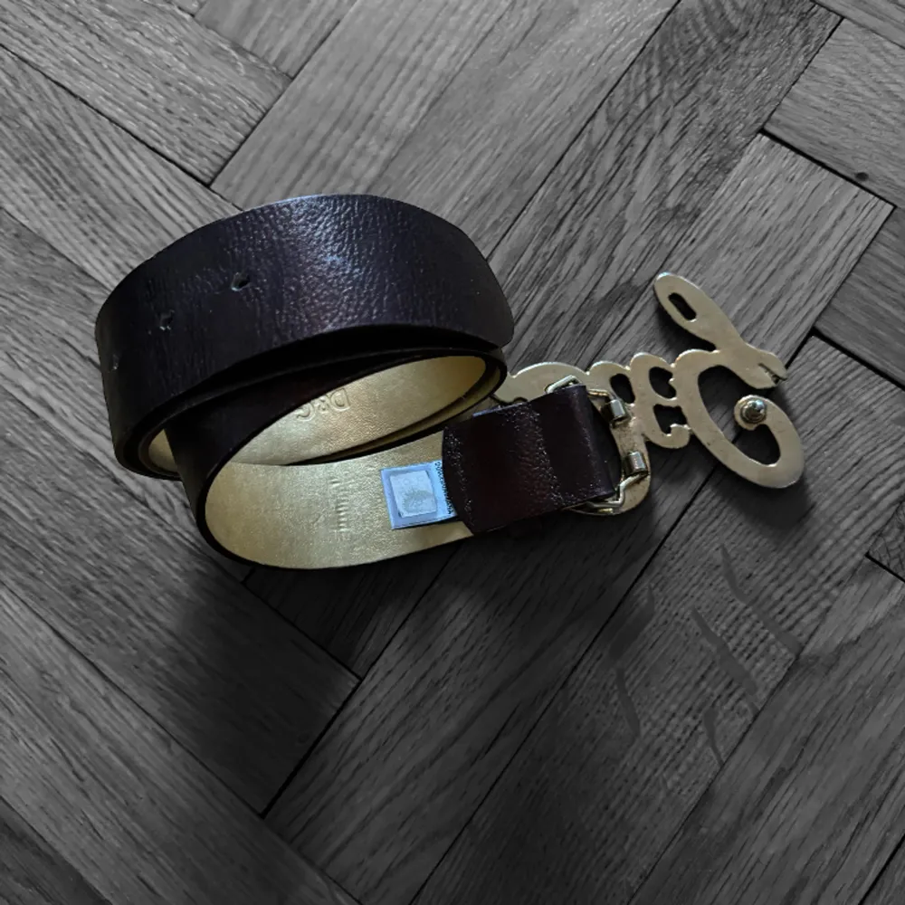 Dolce & Gabbana Belt Great Condition  Lenght: 96cm. Accessoarer.