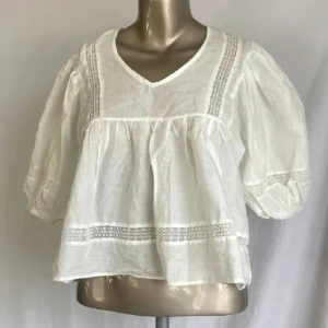 Vit blus  - Vit blus 💕