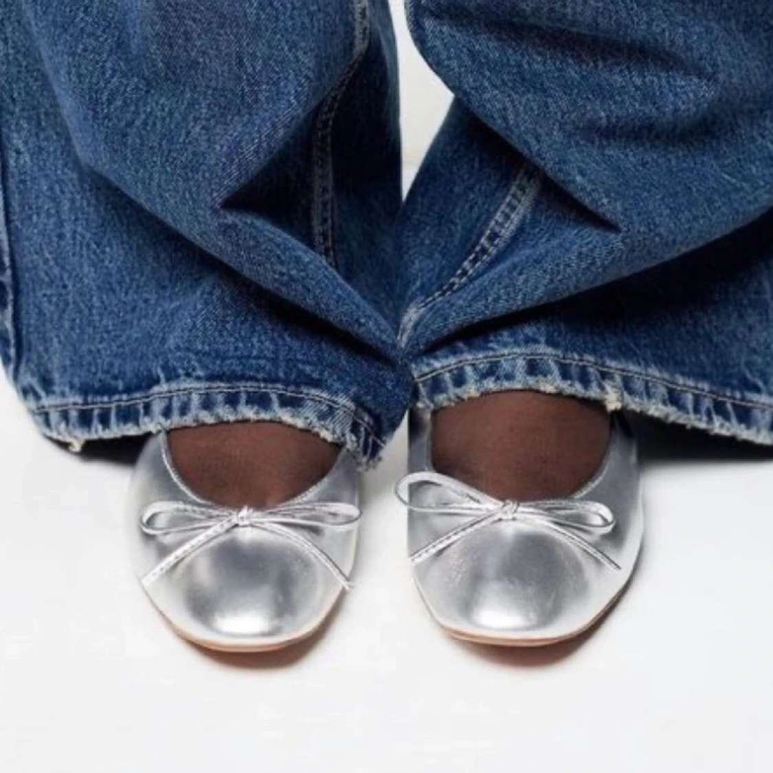 Silver ballerina  - 90