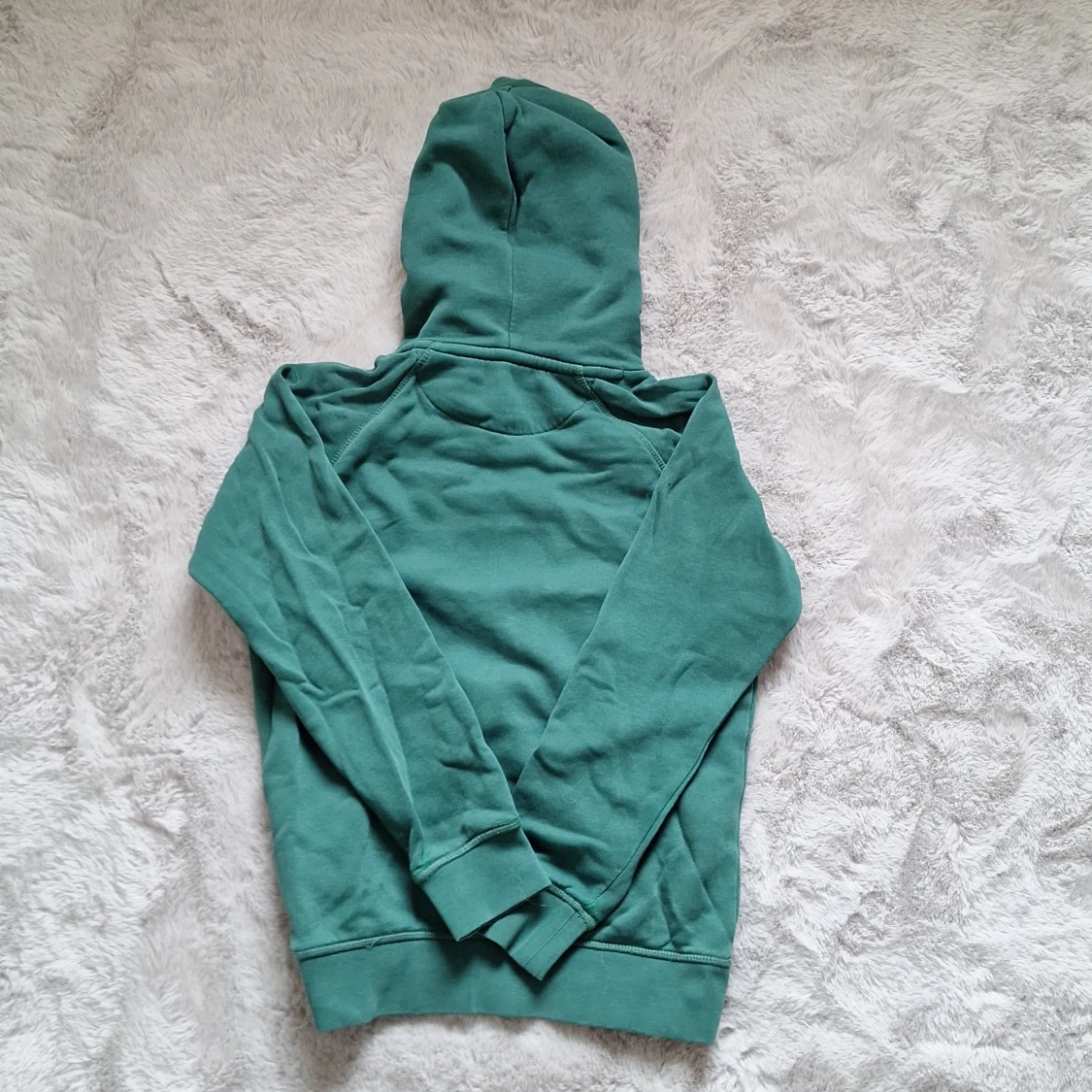 En grön gant hoodie - 91