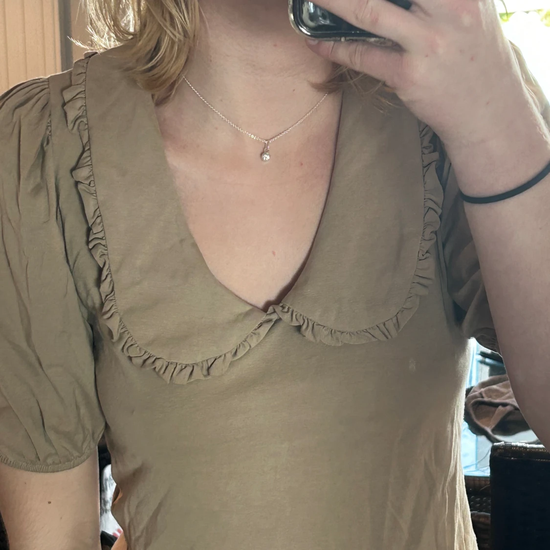 Jättefin mörk begie tröja!  - 91