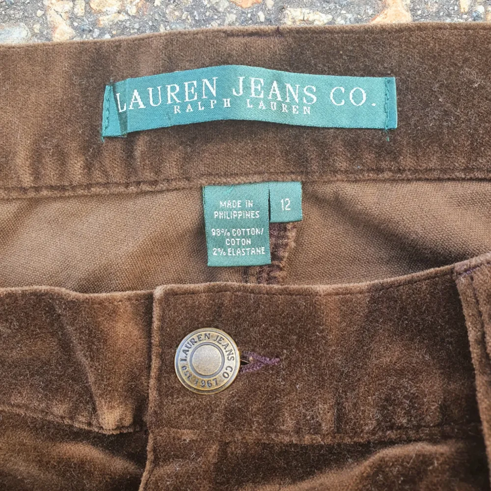 Vintage Polo Ralph Lauren velvet pants Y2K Nypris 2.295kr ✅️. Jeans & Byxor.