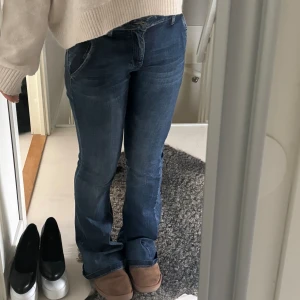 Lowwaist bootcut jeans - Säljer dessa jättesnygga jeans, nästan aldrig andvända💕🙌🏼