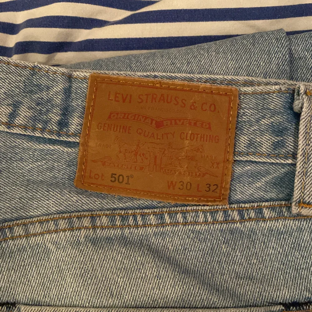 Levi’s jeans i bra skick. Storlek W30 L32. (Blå). Jeans & Byxor.