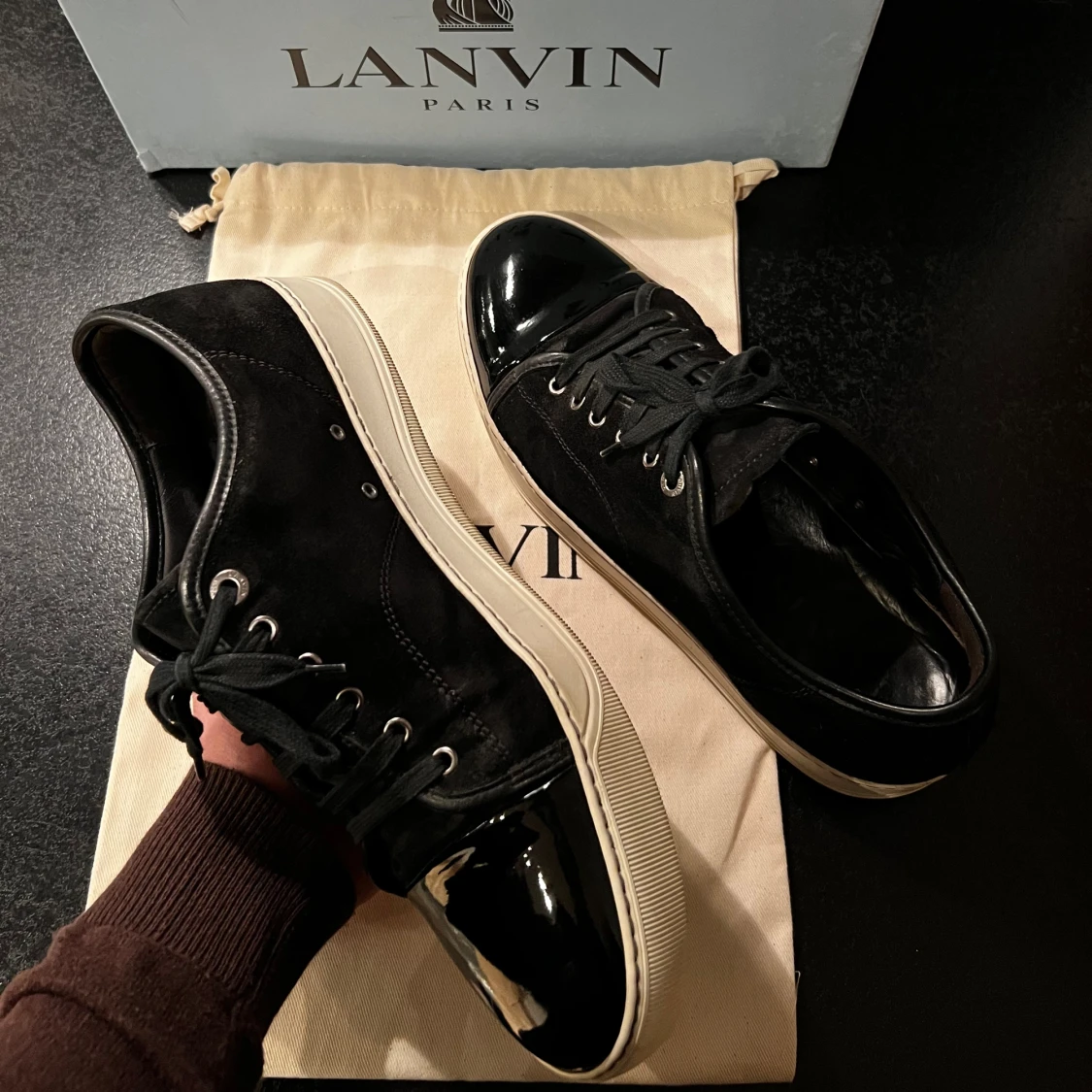 Lanvin  - 90