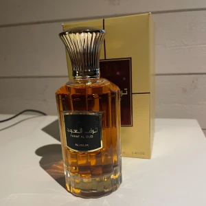 Parfym - Nusuf ”Taraf al oud”, helt oanvänd, endast testsprutad, 100 ml flaska. Säljer då doften ej passade mig men kan tänka mig att den kan uppskattas.