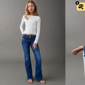 Blå, low waist jeans från Gina tricot. Nästan aldrig använda då de är lite små på mig och jag tappade bort kvittot. Köpta för ca 300 kr men säljer för 75 inlusive frakt, pris kan diskuteras🤗