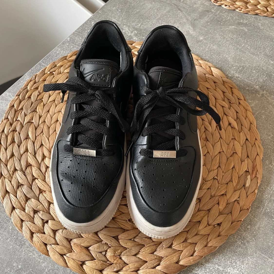 Nike Air Force 1 sage low - 90