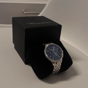 Thomas Sabo Klocka  - Knappt använd. Kvitto finns nypris ligger på 5000kr