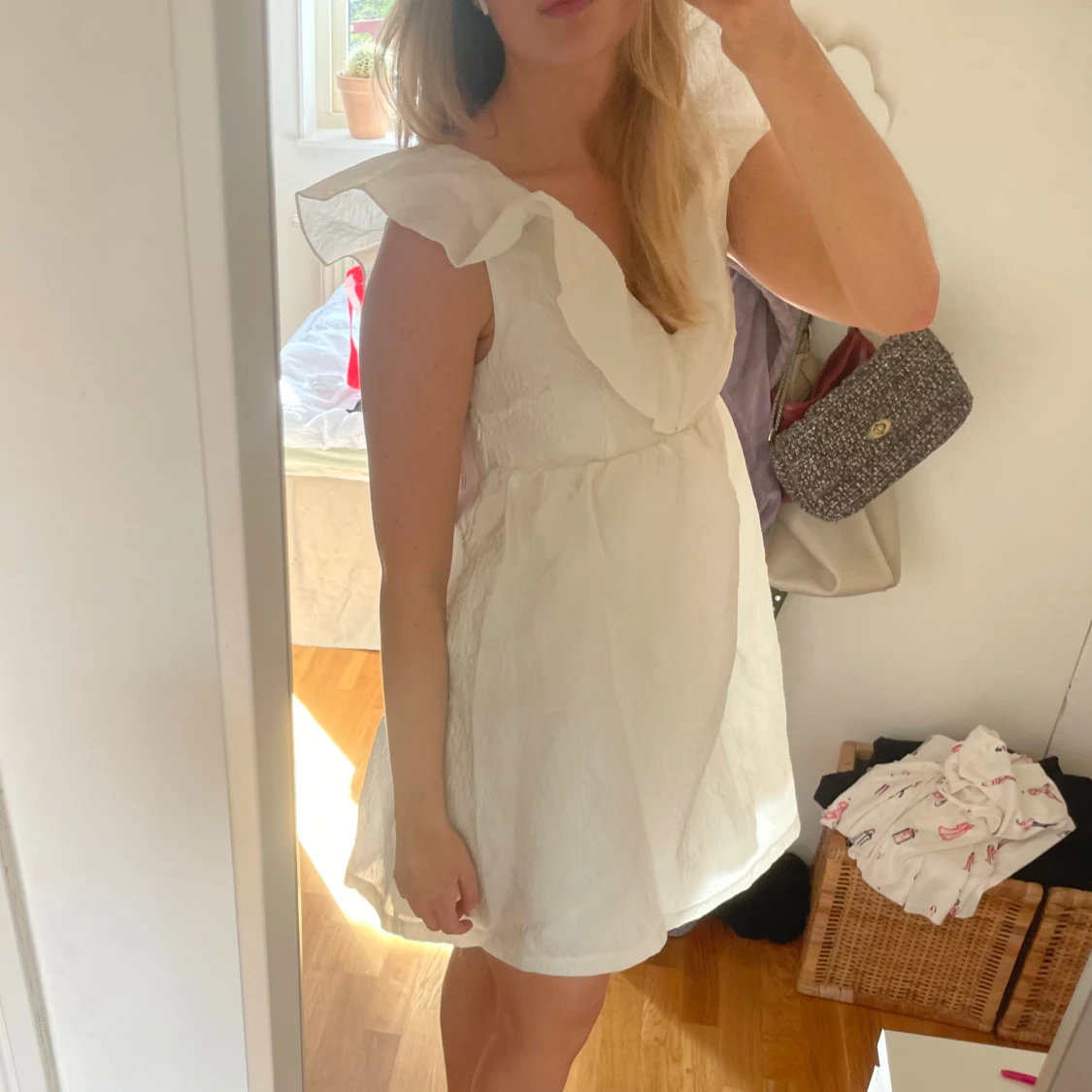 Vit kort klänning - 91