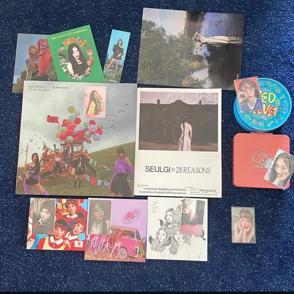 (Säljs även som set enligt priset längst ner!) detta är post 2 av 13 annonser av olika kpop album med inclusions. Jag har försökt beskriva vad som kommer med vad, men skicka gärna privat om du har frågor :) . Övrigt.