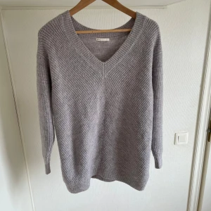 Stickad tröja storlek M - Stickad tröja storlek M
