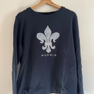 Sweatshirt - Så fin sweatshirt från Morris, använd väldigt varsamt. 💙