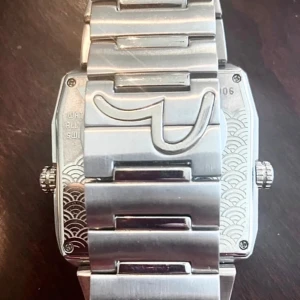 Evisu klocka (extremt rare) - Endast fåtal gjorda. Billigaste priset på marknaden är av mig pga att jag aldrig har på mig den tillräckligt men vill att någon som kan bära den stolt tar över. 