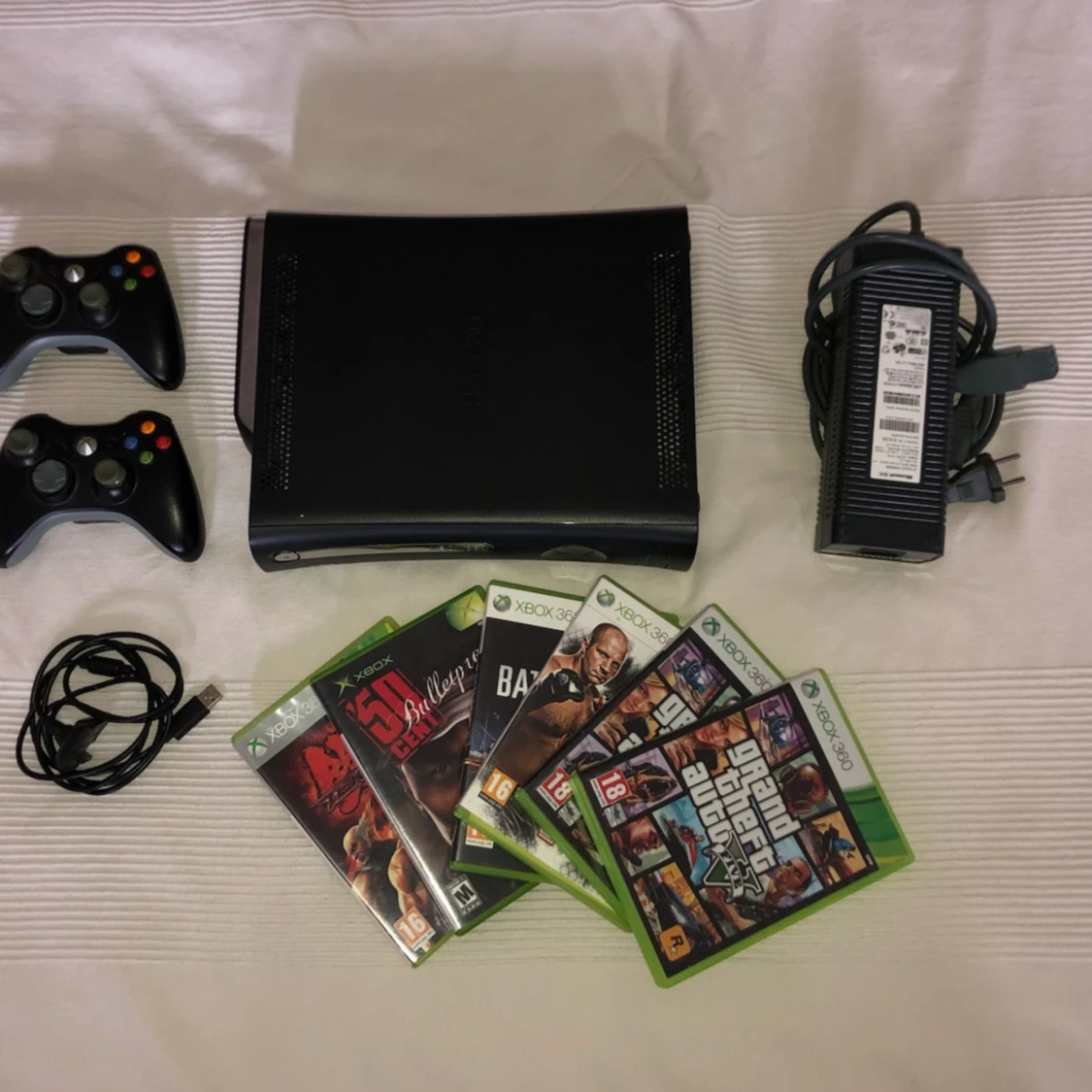 XBOX 360 / 120GB HDD - 1