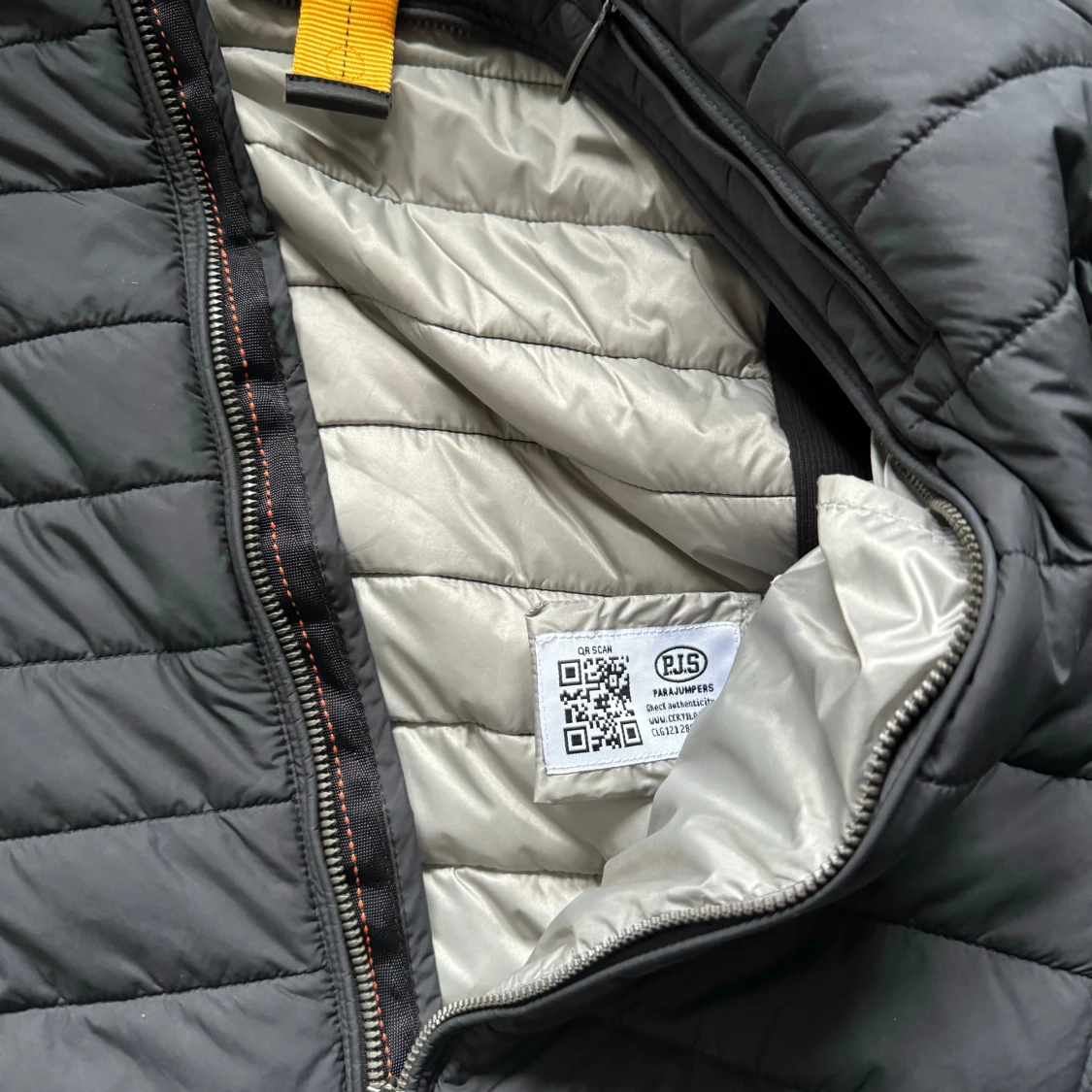 Parajumper Cardigan - 90