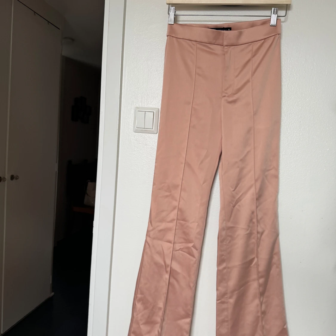 Kostymbyxor , skinn - 90