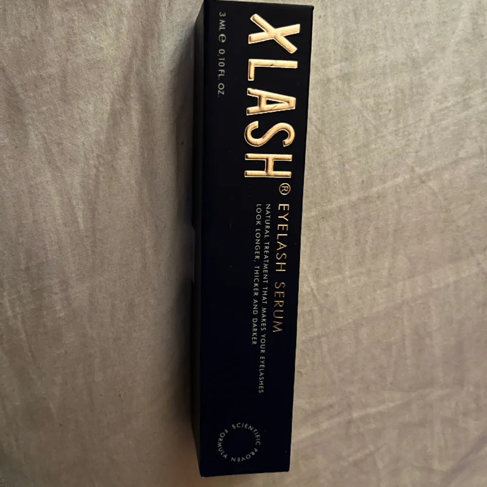 Säljer ett helt oöppnat xlash som jag fick i födelsedagspresent, säljer eftersom jag fick dubbeltydig💕. Övrigt.