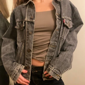 Jeans jacka - Stlk M, Oversized levis jeans jacka