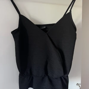Svart Topp - Jättebra skick, oanvänd 🫶