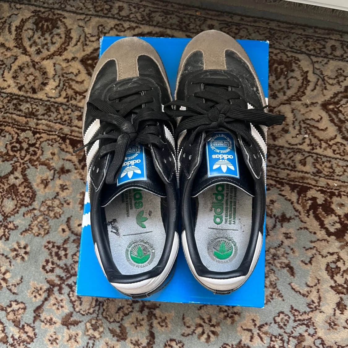 Adidas Samba (Svart / Vit)🔥🔥🐕‍🦺🐩🐕‍🦺🐩🐕‍🦺🐩🐕‍🦺 - 90