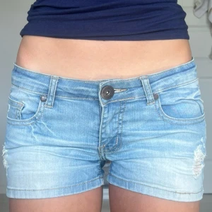 Shorts - Midjemått: 38cm rakt över