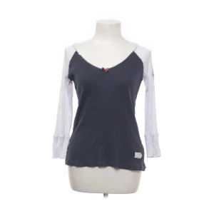 Jättesöt odd molly topp  - Jättefin odd molly topp med lite kortare ärmar. 💕💕